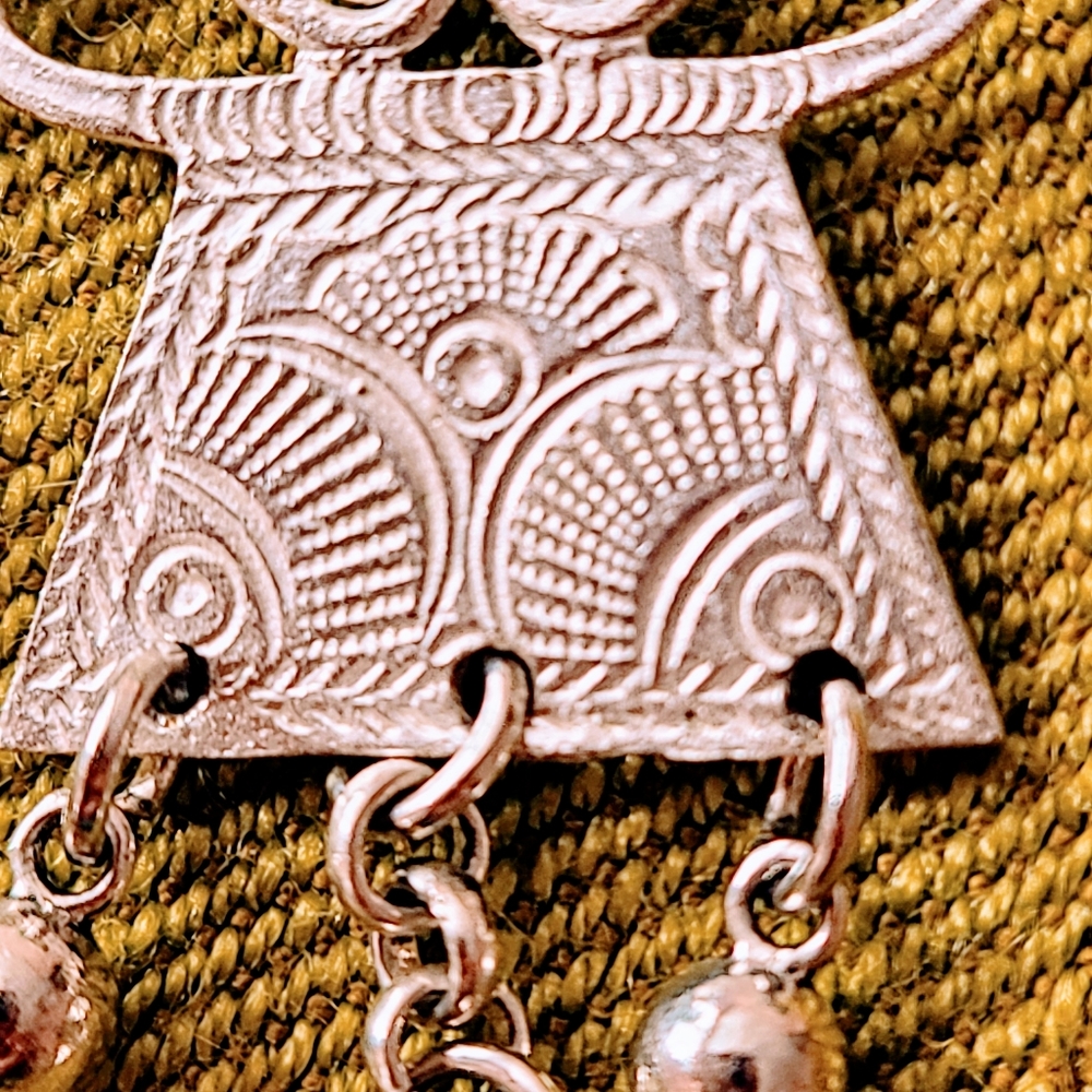 Hmong Phiaj Silver Tone Spirit Lock Pendants with beads. Jewelry/Crafts. - Picture 2 of 9